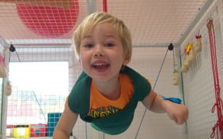 Pomohli jste Kristiánkovi na jeho cestě ke zlepšení postoje i chůze díky Therasuit