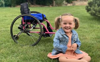 Přispěli jste na neurorehabilitace pro Sofinku