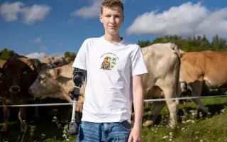 Díky, že jste Alexovi vrátili víc než jen ruku. Vrátili jste mu sílu žít naplno