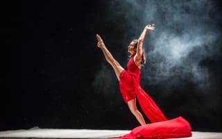 Podpořme společně Losers Cirque Company