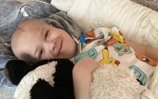 Dejme Tomíkovi po encefalitidě šanci znovu chodit