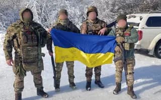 Z civilistů se stali obránci - dnes pomocí dronů chrání své domovy a rodiny